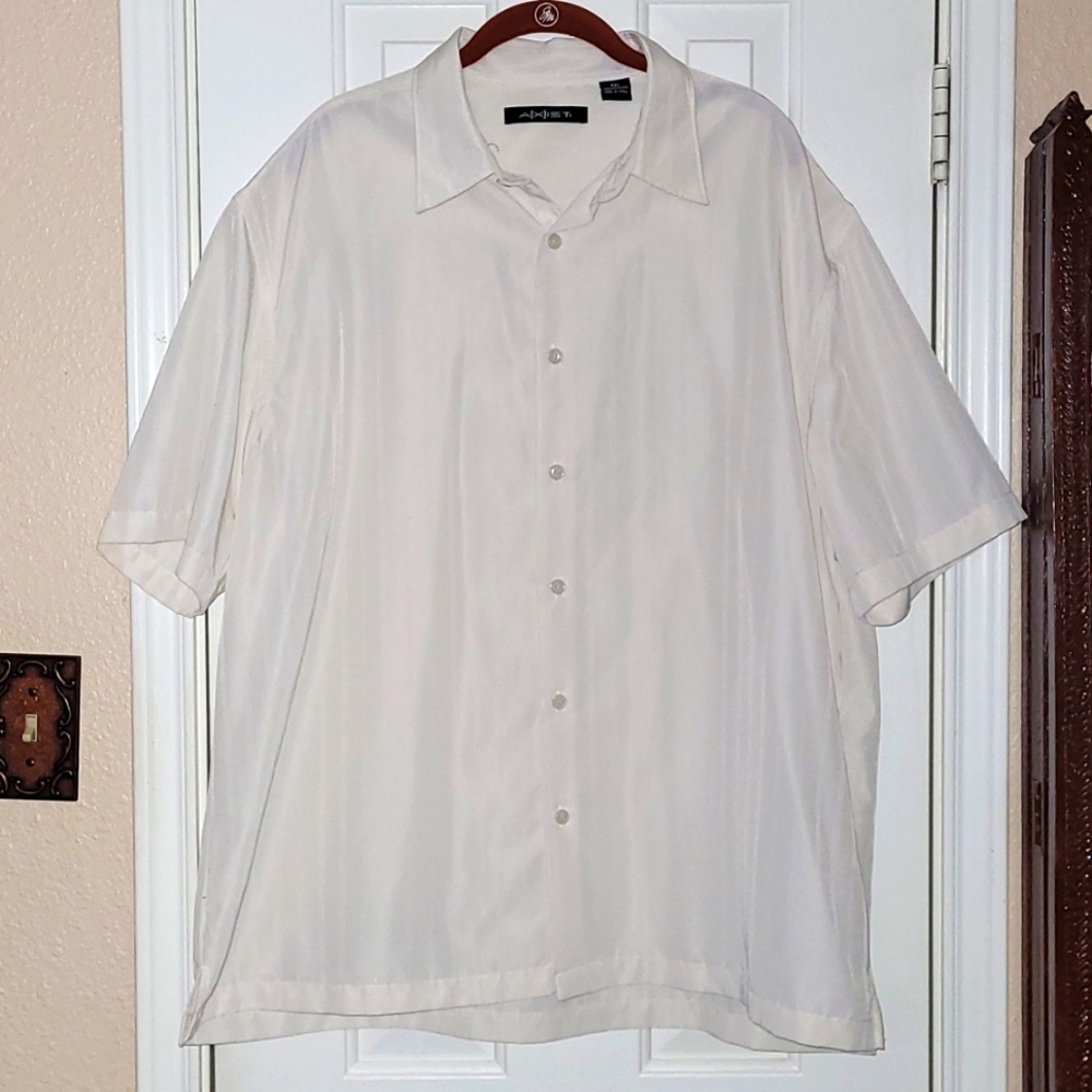 Mens Short Sleeve Button-up